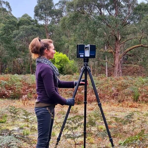 Long-range-laser-scanner